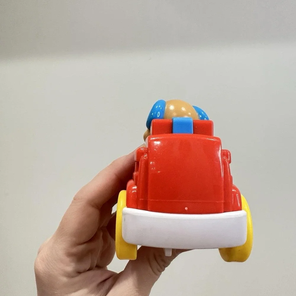 2014 Fisher Price Puppy Fire Engine Toy‎ Car 4